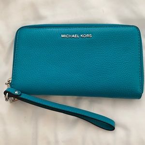 Michael Kors Wrist wallet
